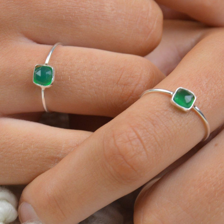 Dainty Green Onyx Ring