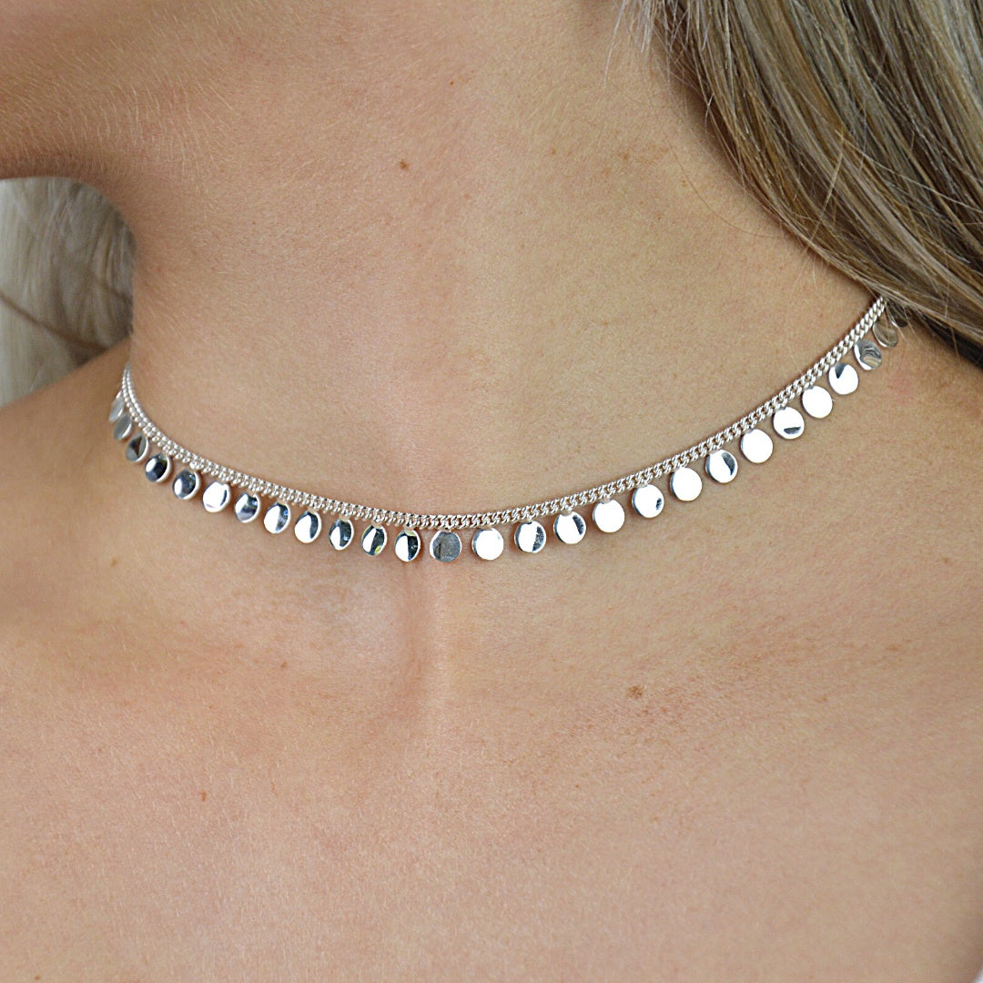 Ethereal Grace Mini Disc Choker – Vanilla Shore