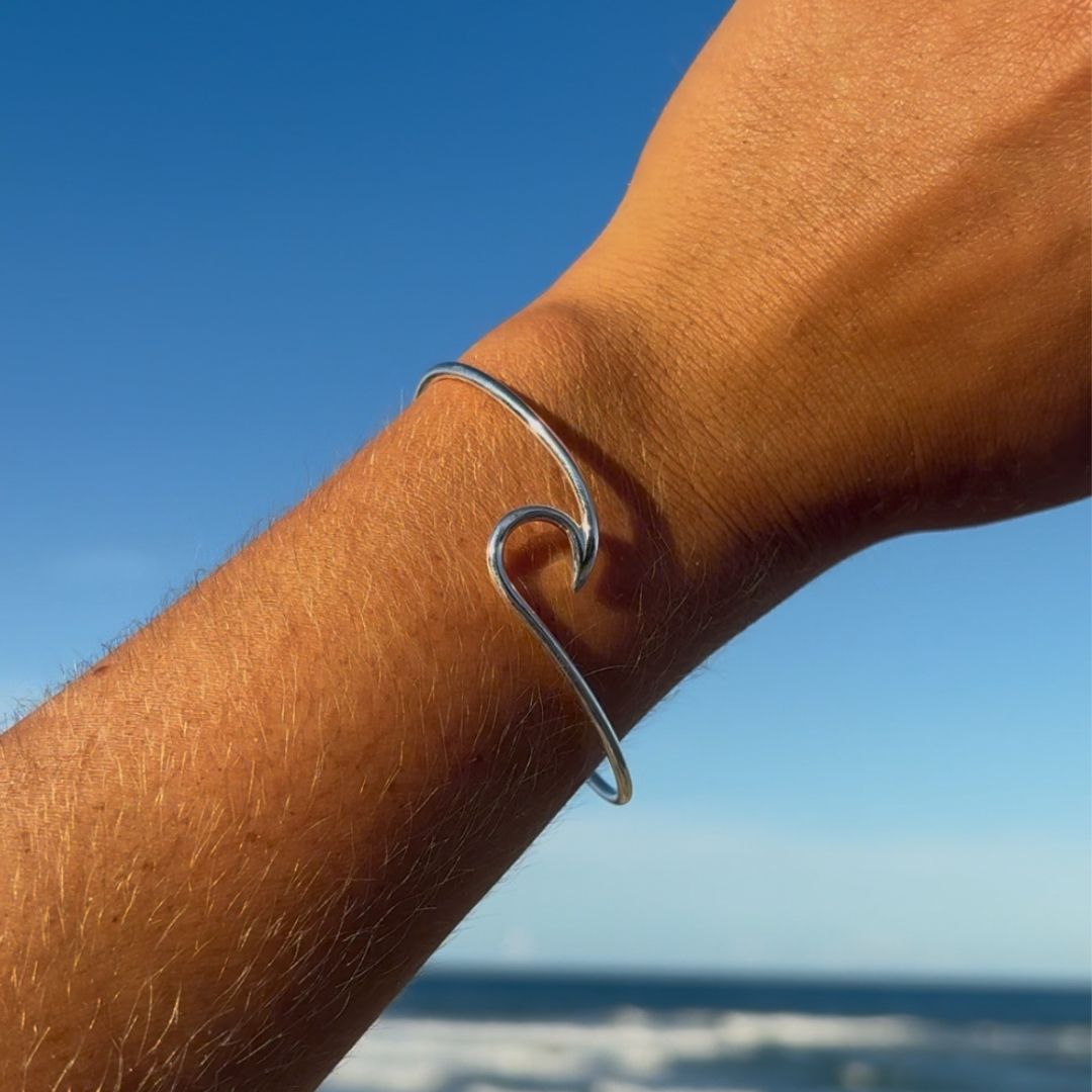 Wave Cuff Bracelet – Vanilla Shore