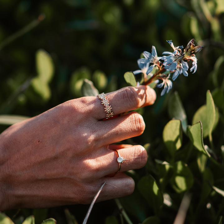 Golden Daisy Dream Ring