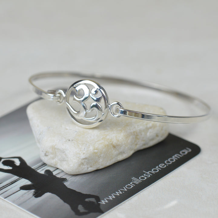 Bracelet - Om Bangle