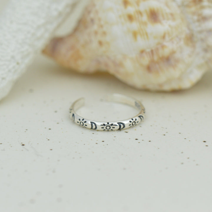 Toe Ring - Moon Toe Ring