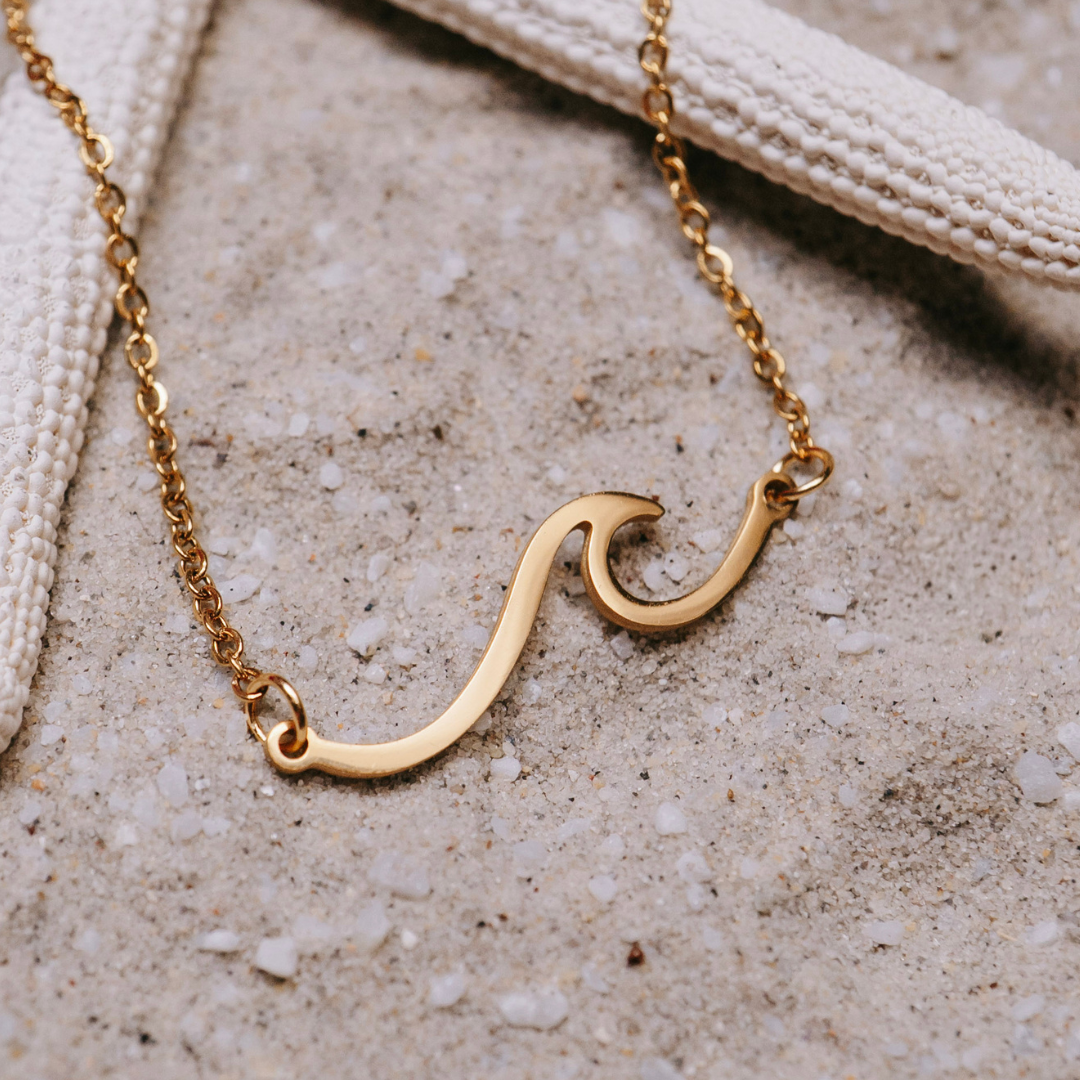 Necklaces - Gold Wave Necklace