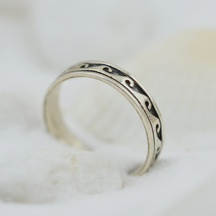 Toe Ring - Waves toe ring