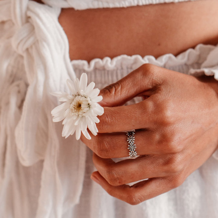 Silver Daisy Dream Ring