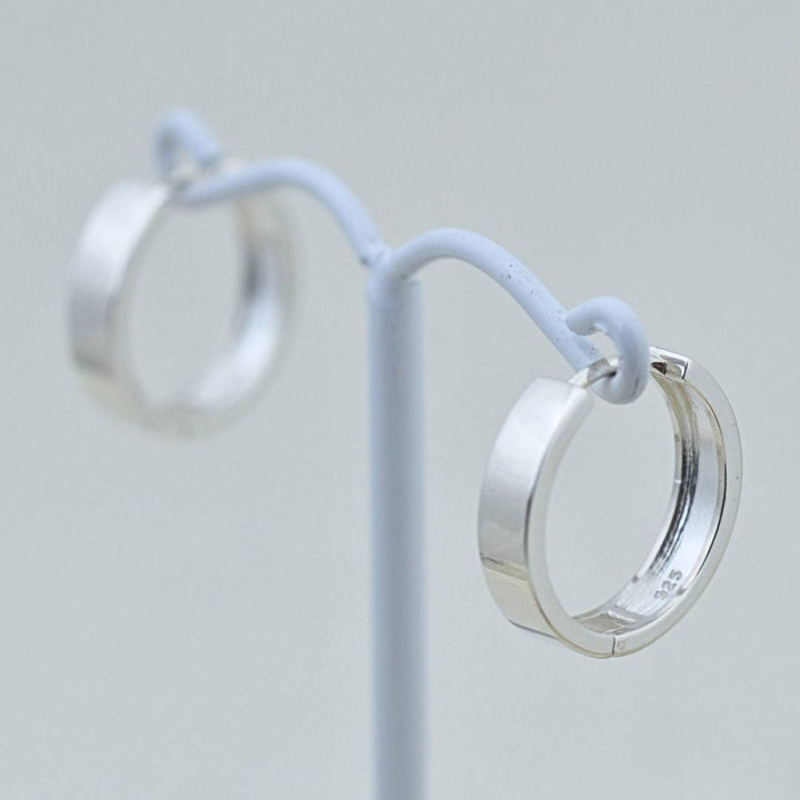 Minimalist Silver Hoops (16mm)