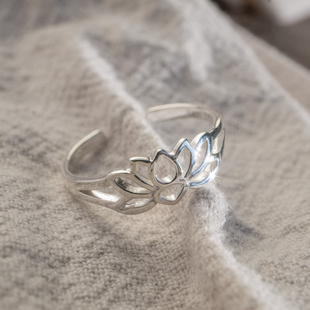 Lotus Flower Toe Ring