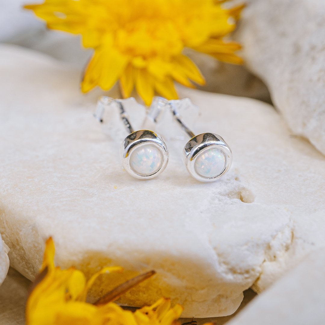 Sparkling Snow Fire Studs
