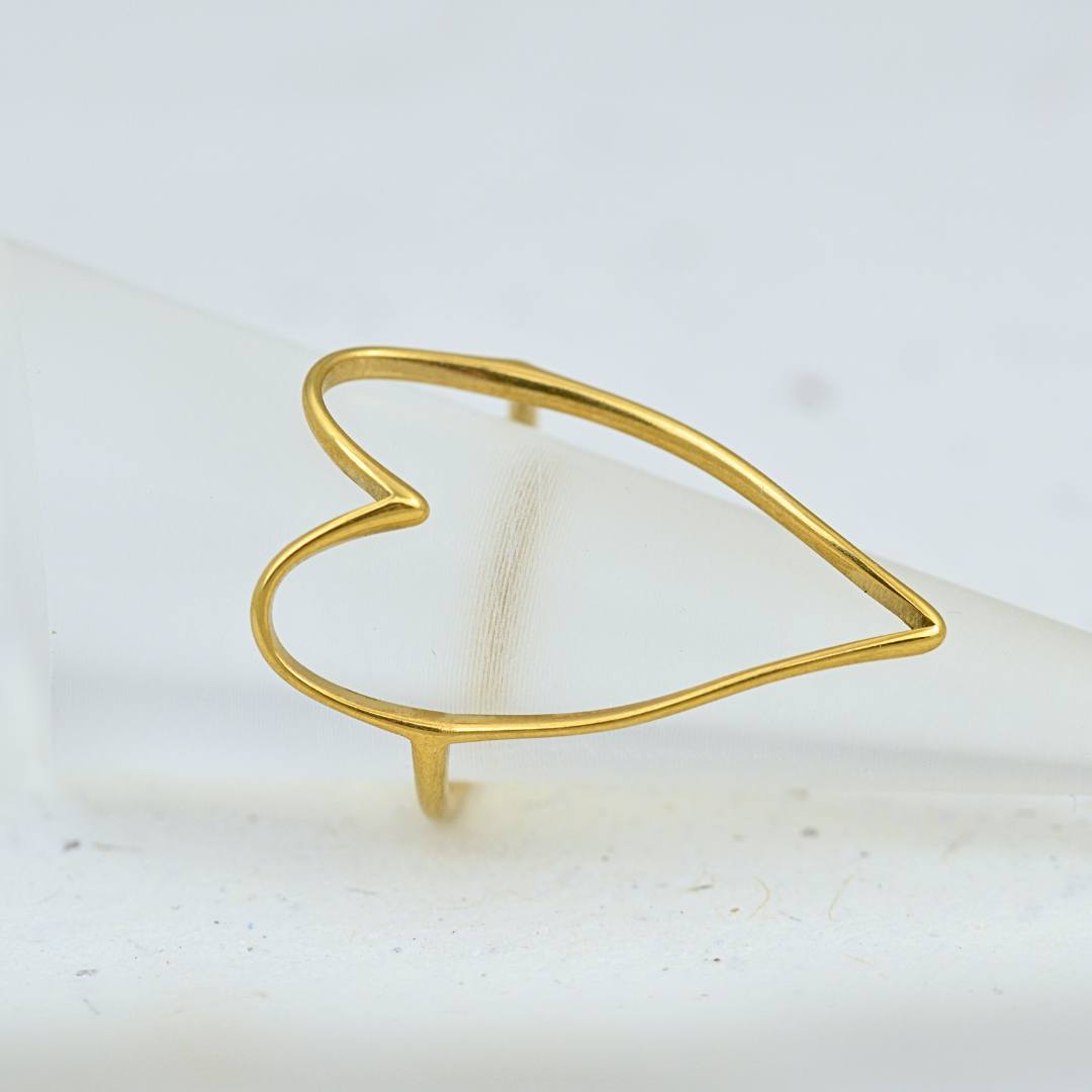 Golden Lovestruck Ring
