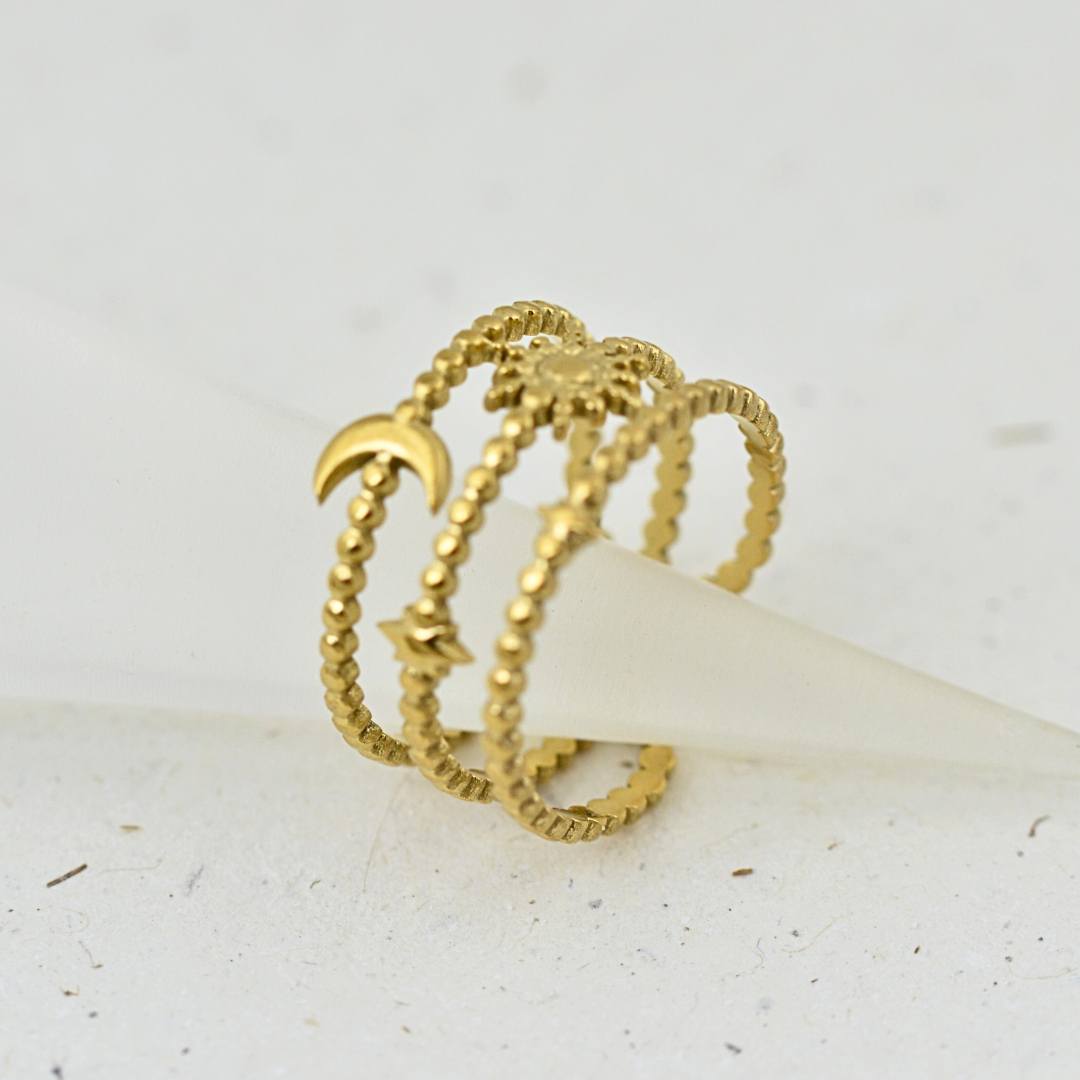 Light And Luna Ring