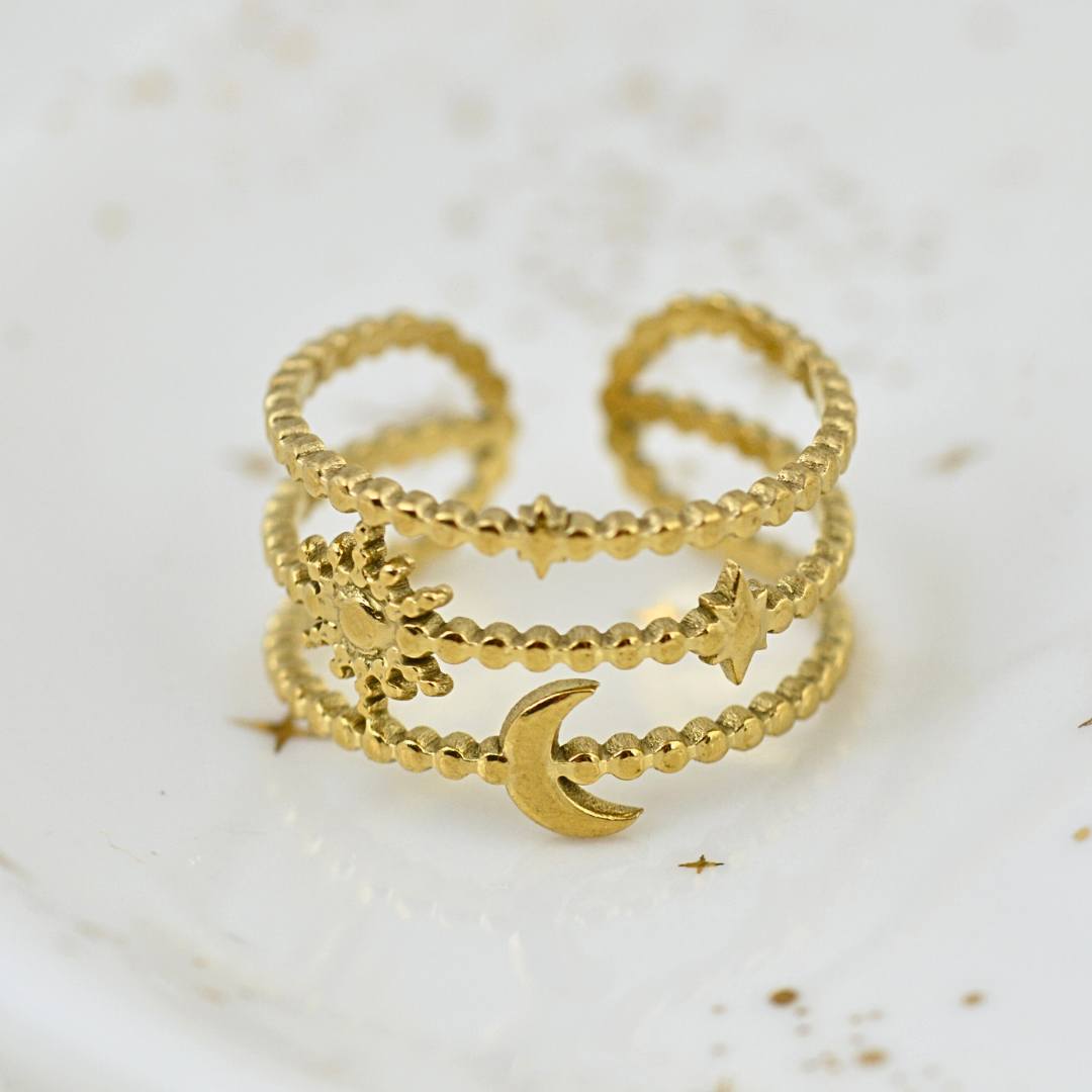 Light And Luna Ring