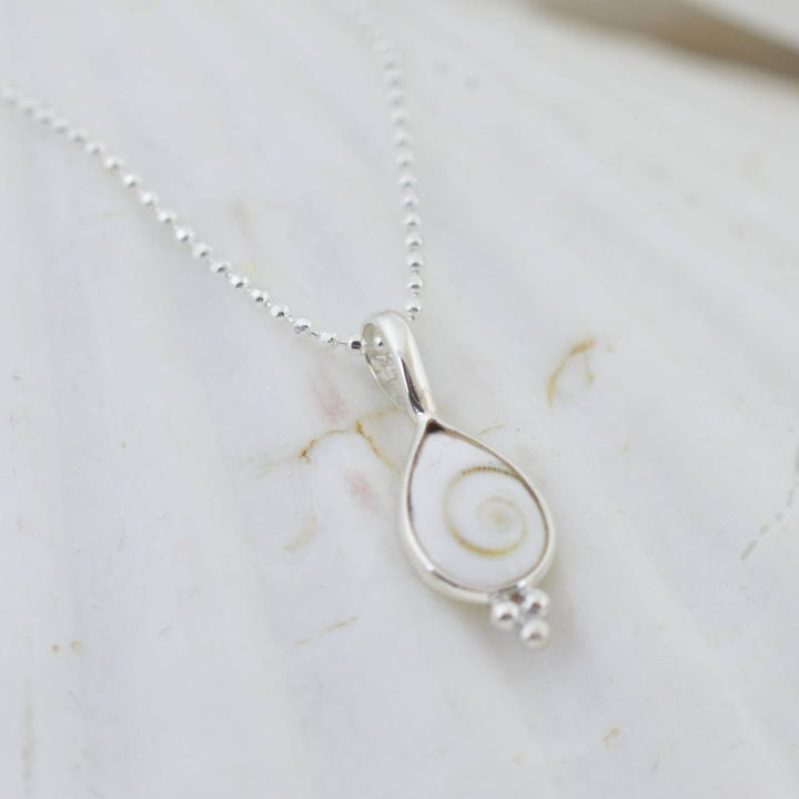 Shell Whisper Necklace