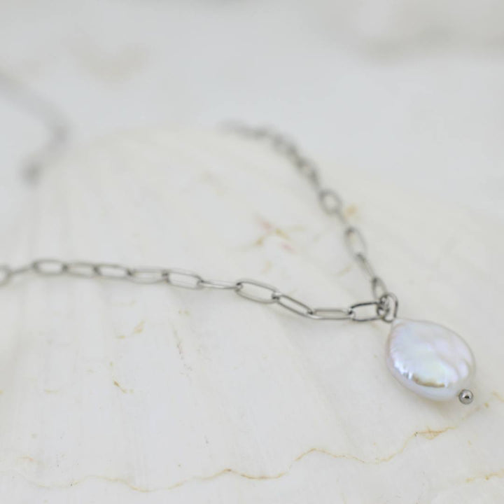 Silver Nomad Pearl Necklace