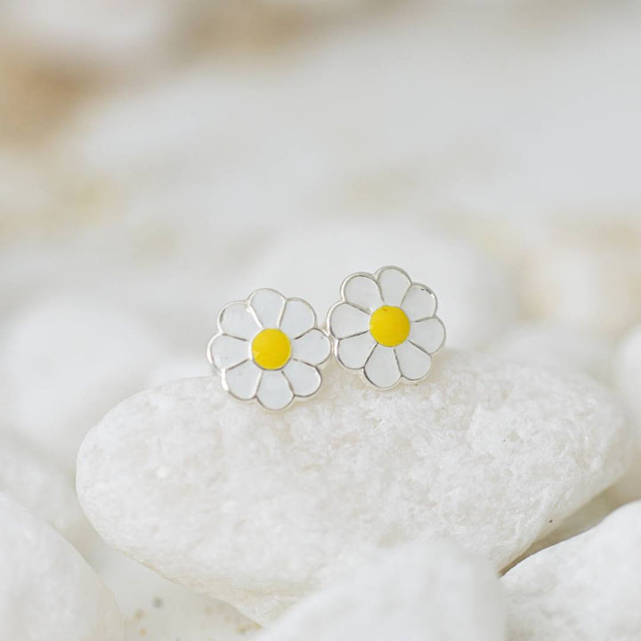 Daydream Daisy Studs
