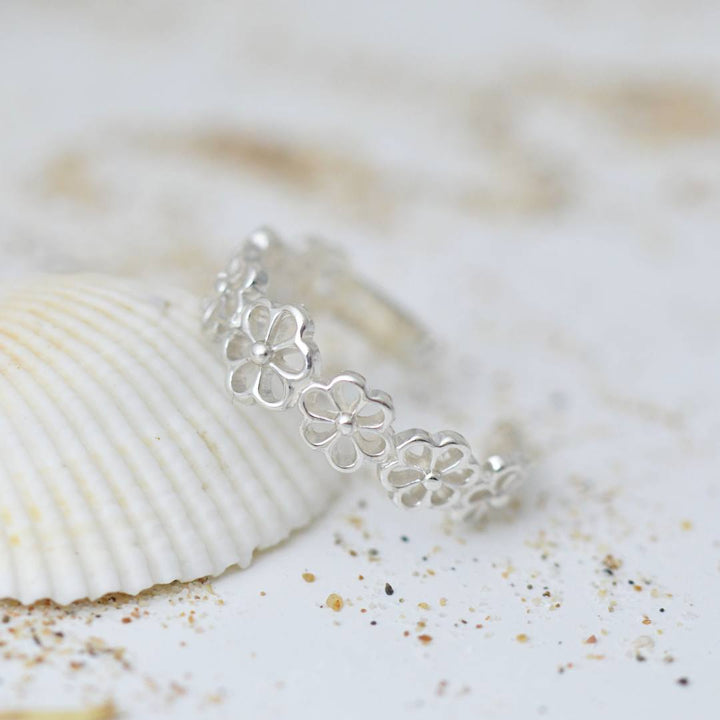 Daisy Chain Toe Ring
