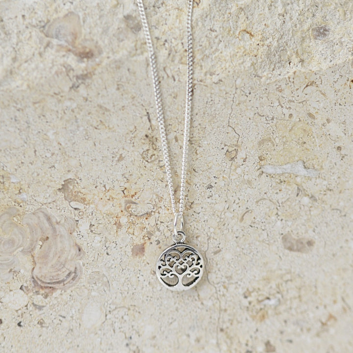 Tiny Grounded Necklace