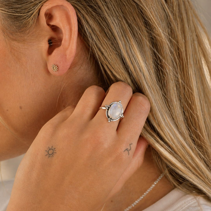 Etheral Moonstone Ring