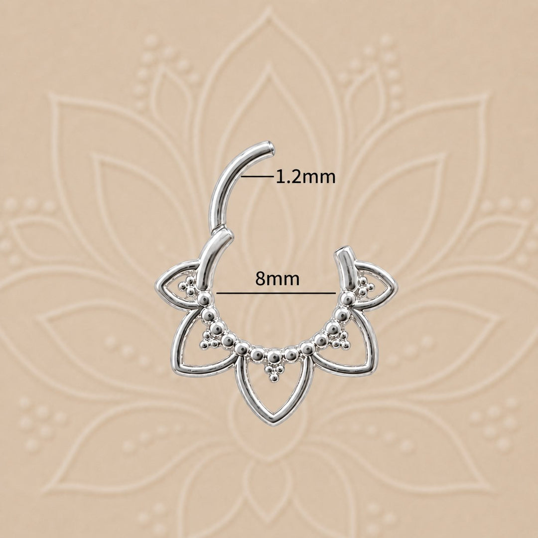 Lotus Huggies