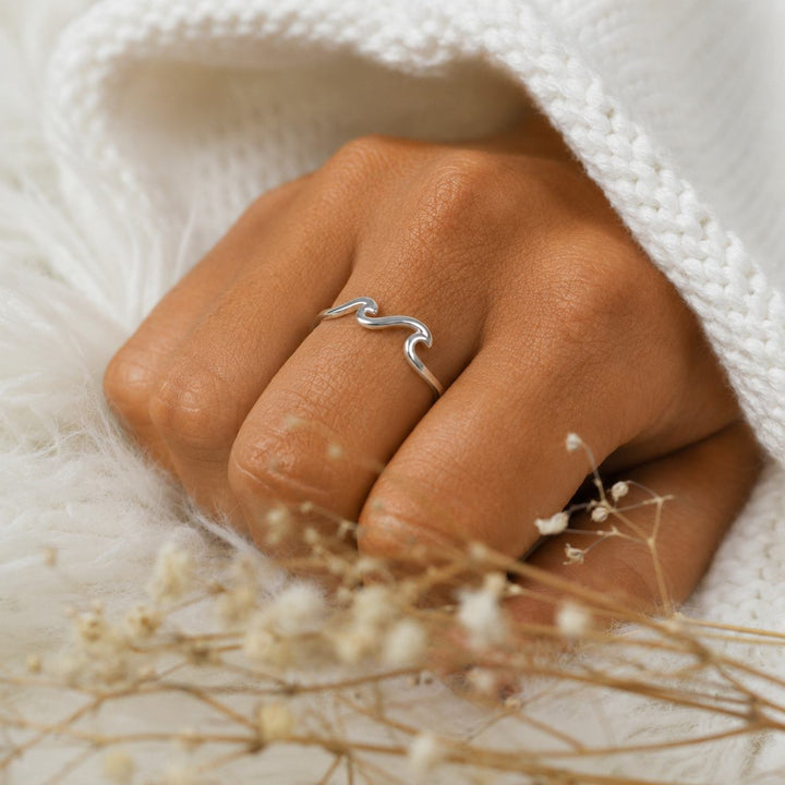 Double Wave Ring