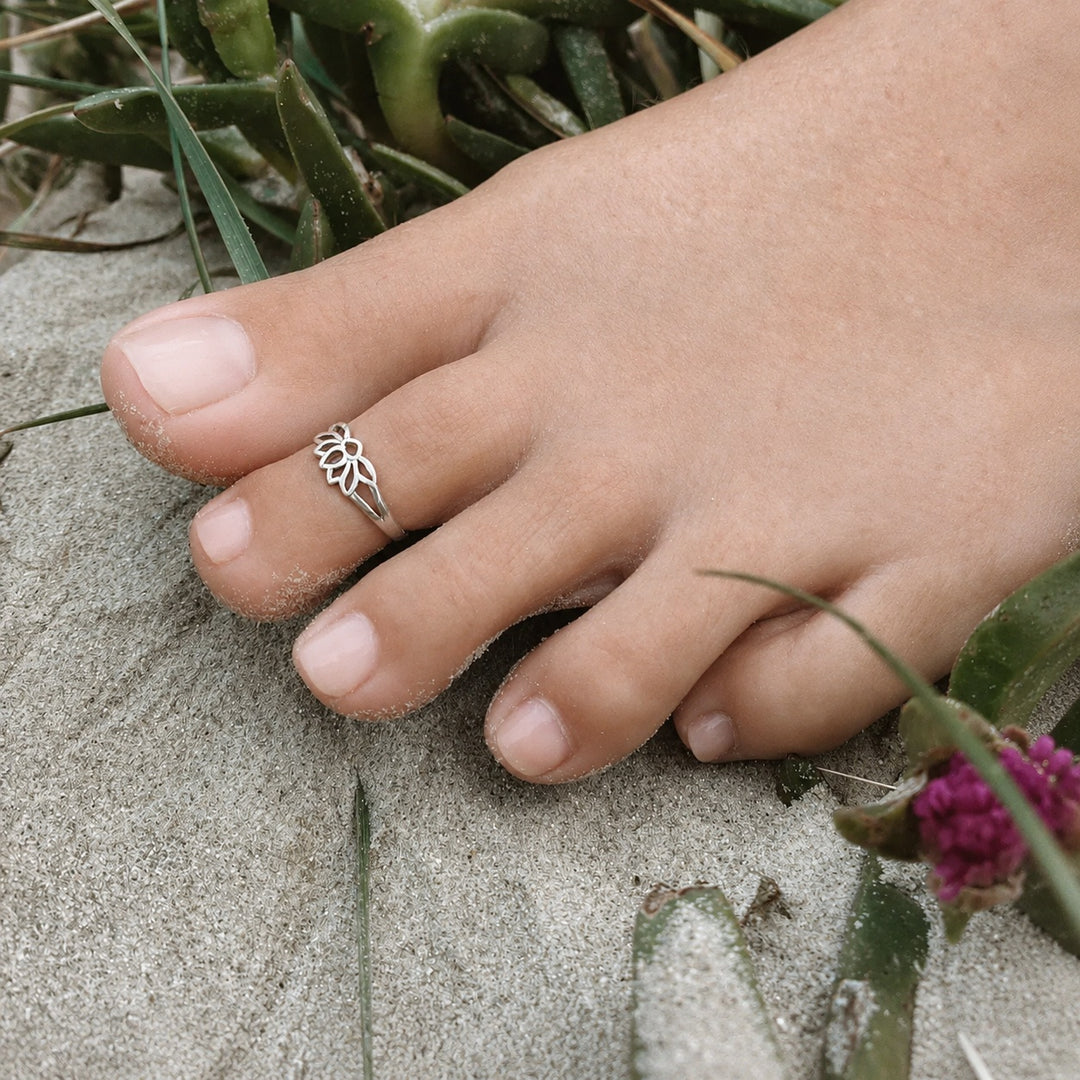 Lotus Flower Toe Ring