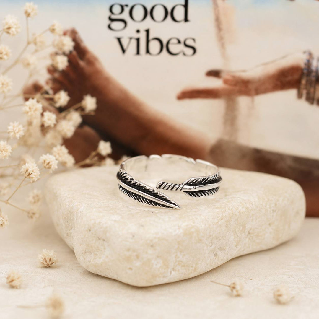Feather Toe Ring