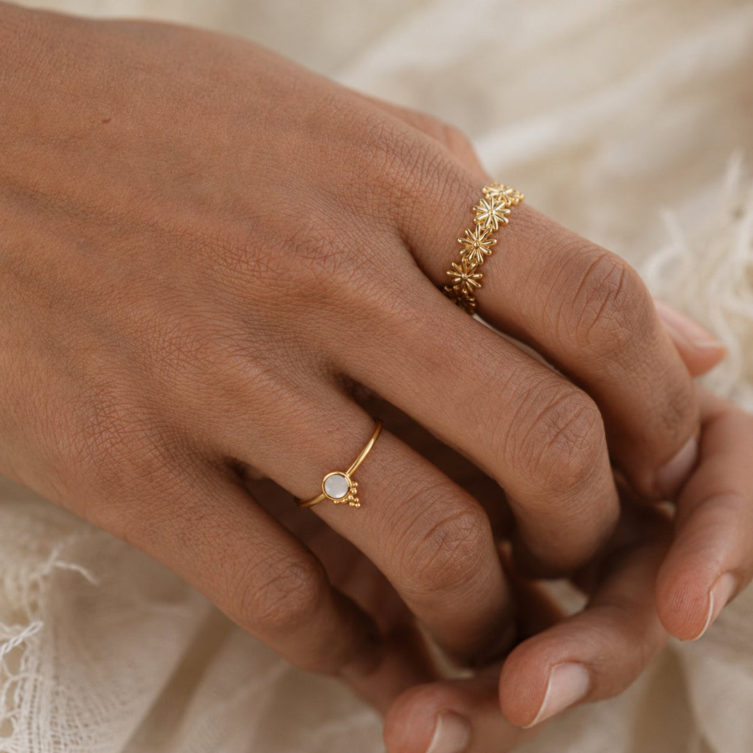 Golden Daisy Dream Ring