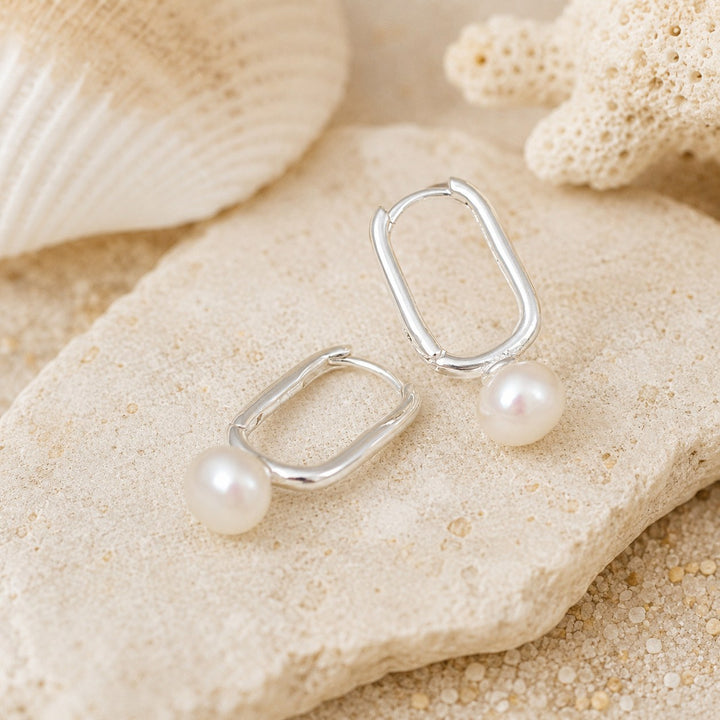 Oval Pearl Huggies