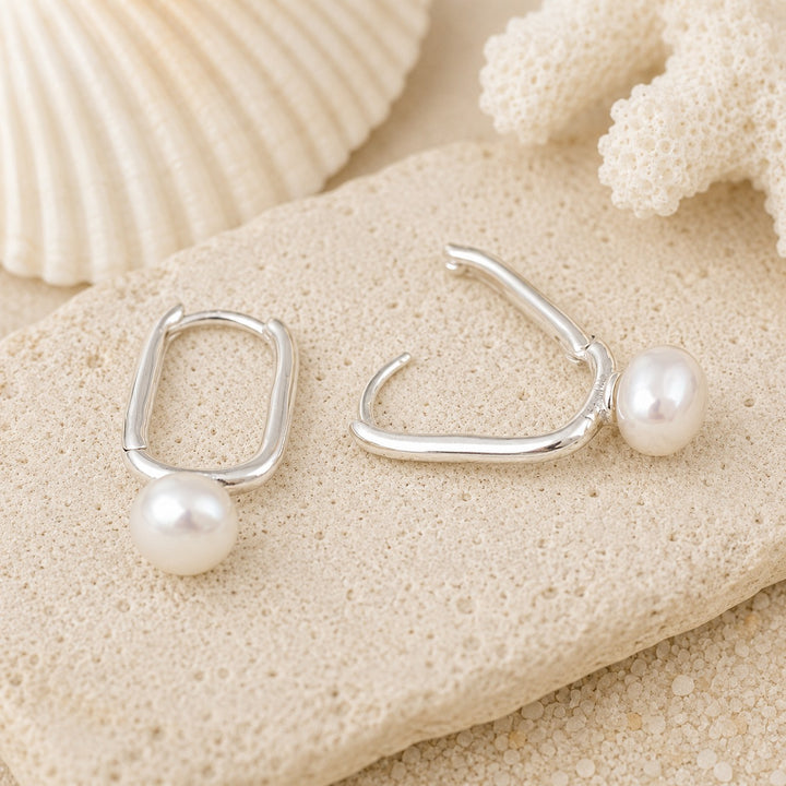 Oval Pearl Huggies