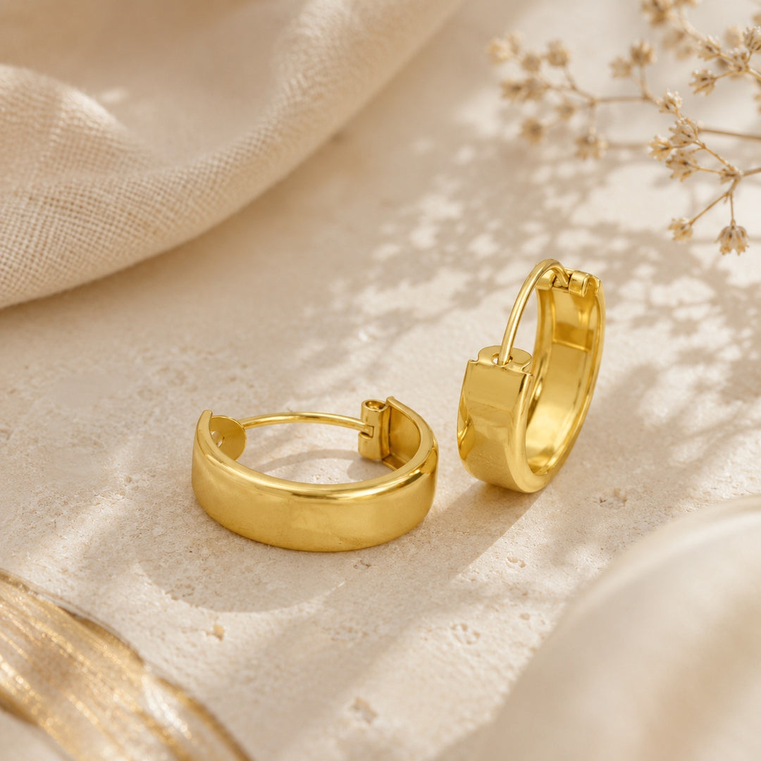 Minimalist Gold Hoops (14mm)
