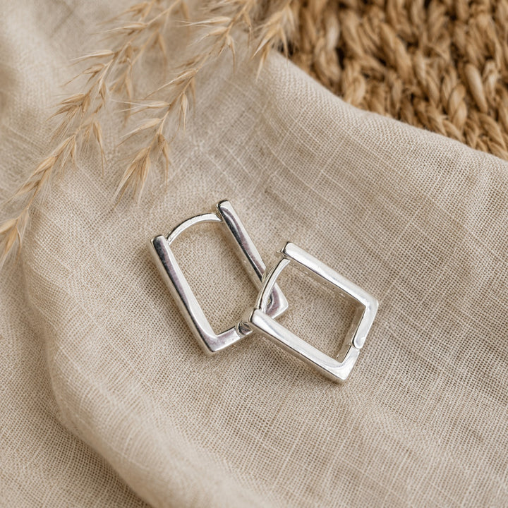 Silver Edge Huggies (10mm)