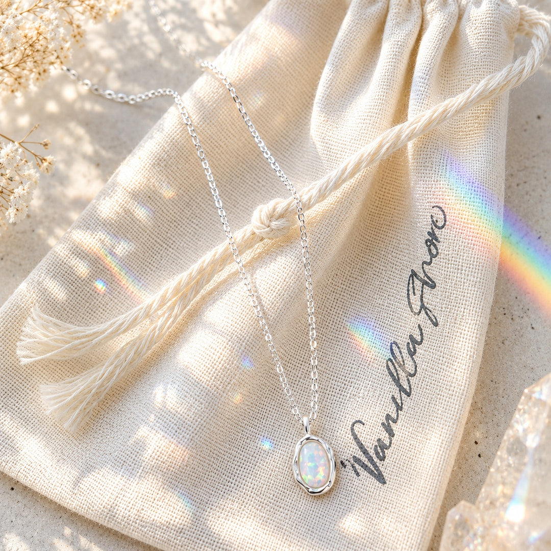 Dainty Fire Snow Necklace