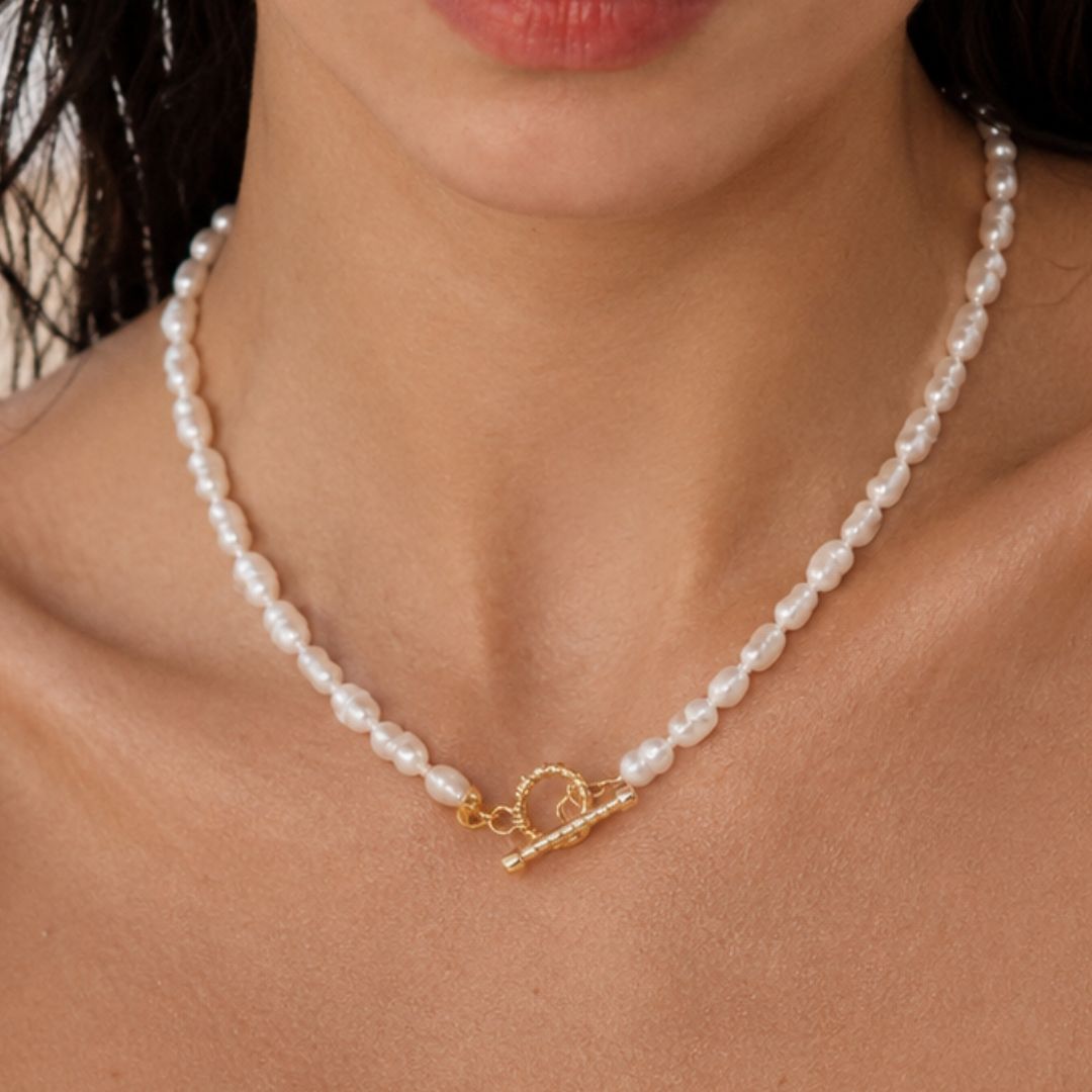 Pearl Toggle Necklace