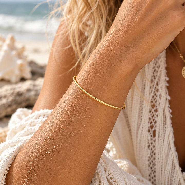 Smooth Gold Stacking Brangle