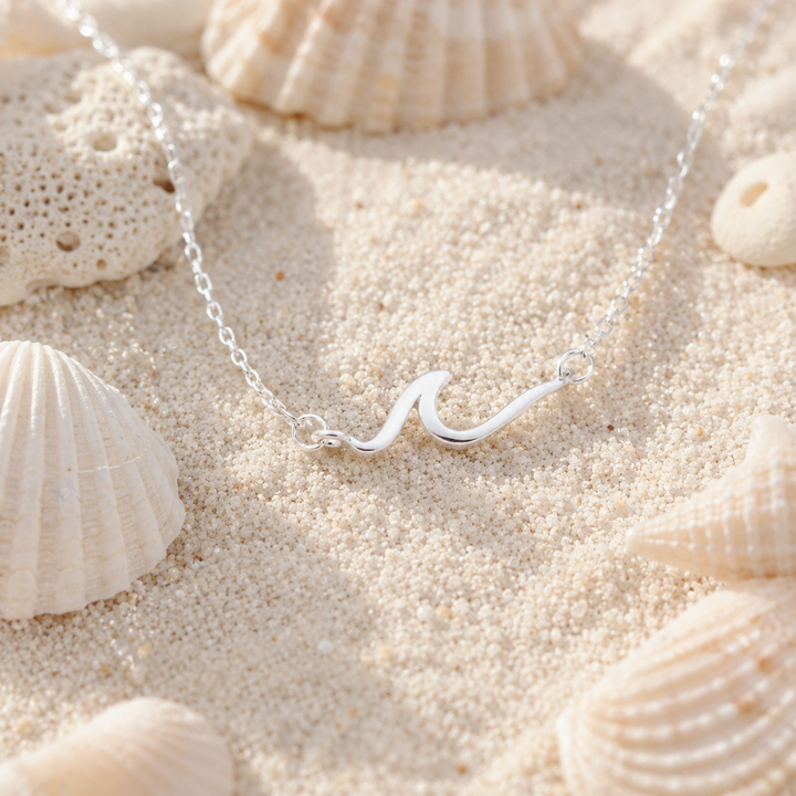 Necklaces - Dainty wave necklace
