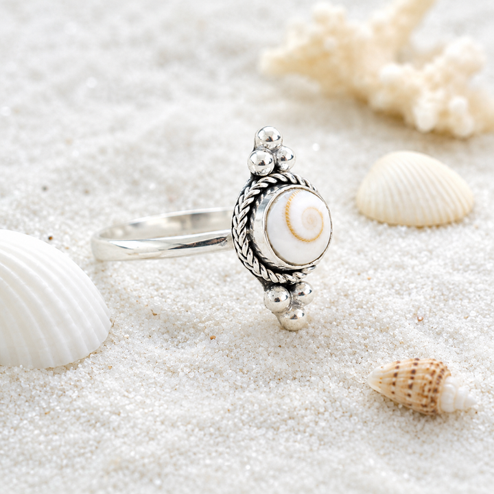 Rings - Bohemian Shell Ring