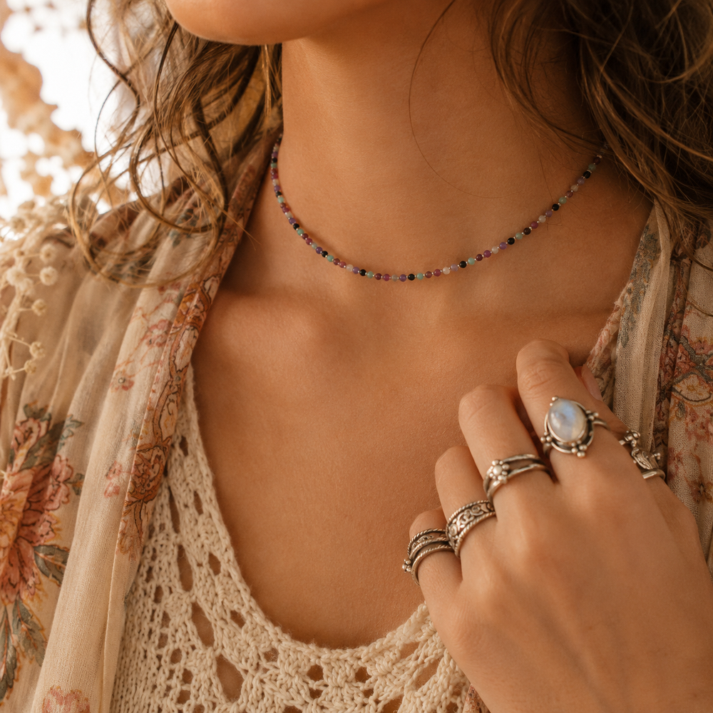 Necklaces - Gemstone choker