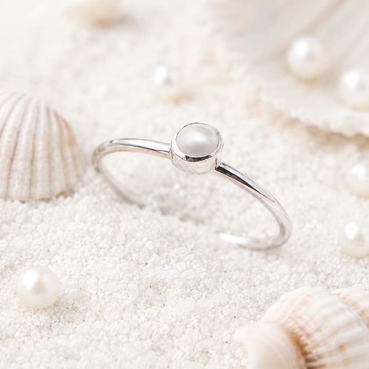 Dainty freshwater pesrl ring in sterling silver setting