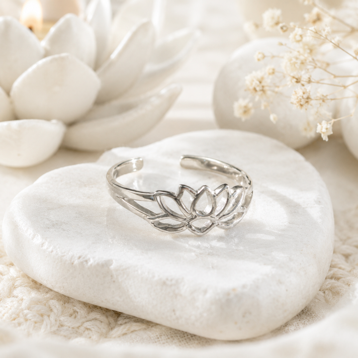 Toe Ring _ Lotus flower toe ring