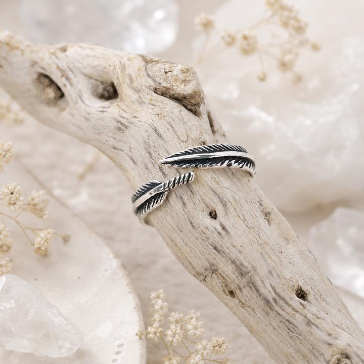Toe Ring - Feather toe ring