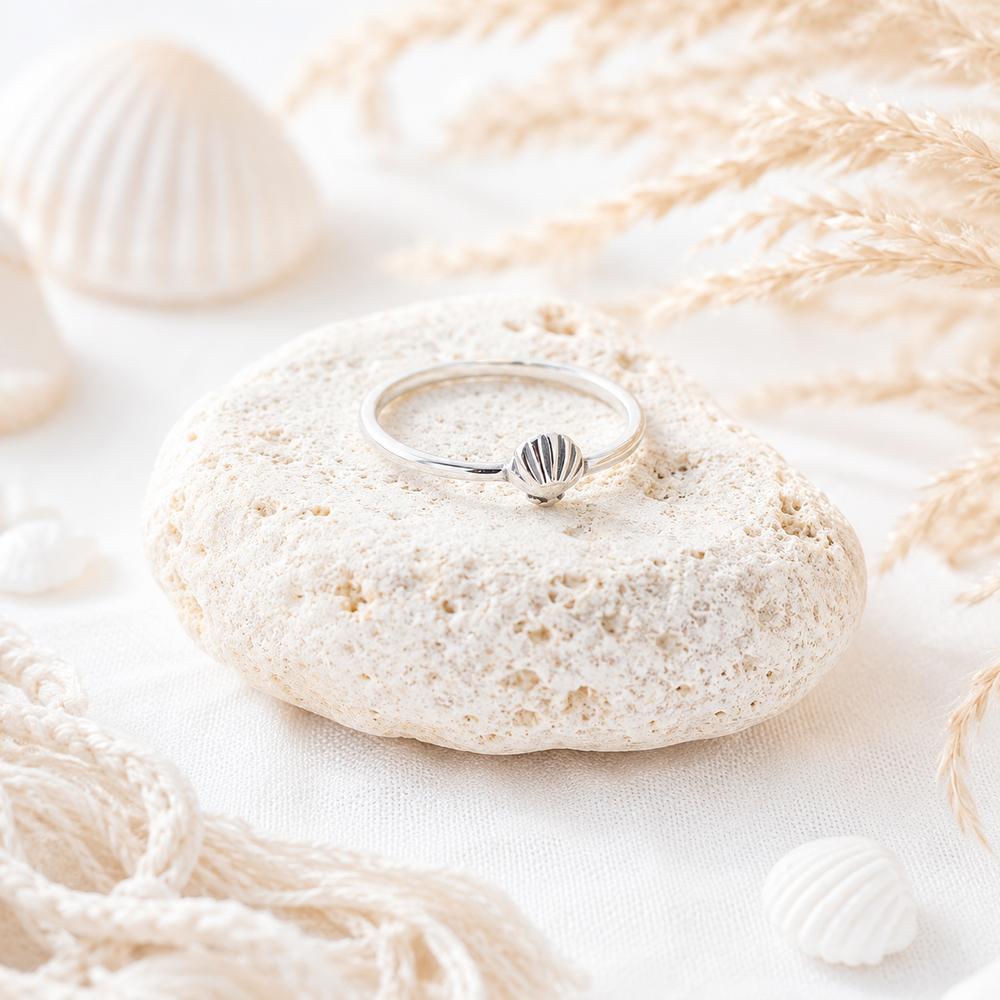 rings - silver shell ring