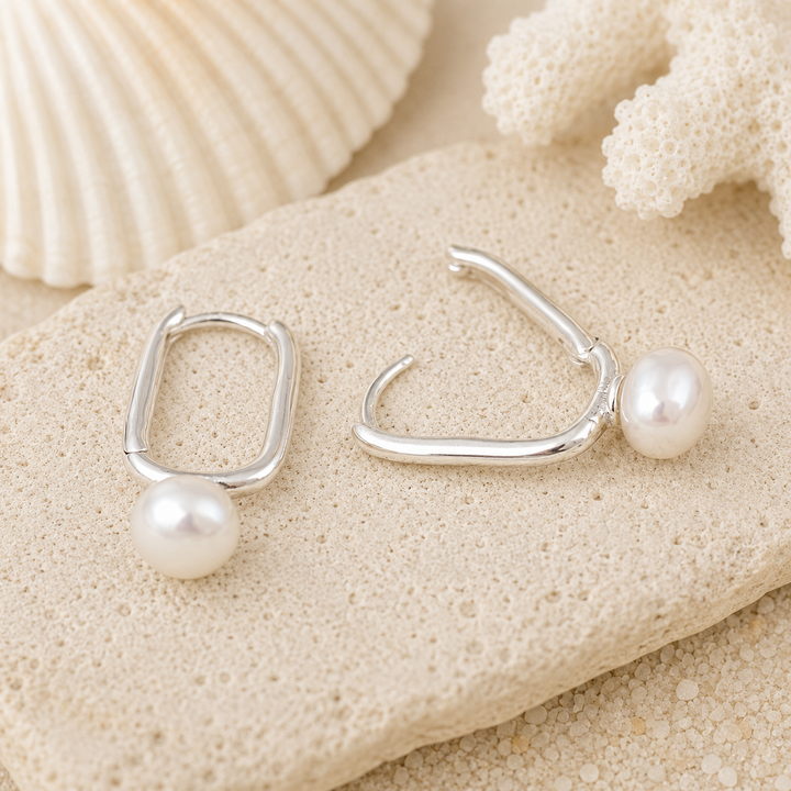 Oval Pearl Huggies