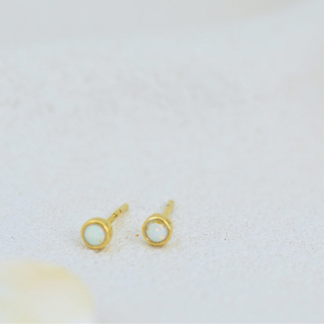 Golden Fire Snow Studs