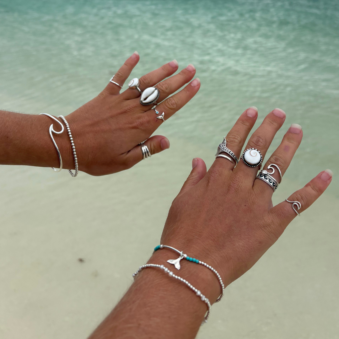 Bracelets - Whale Tail Bracelet