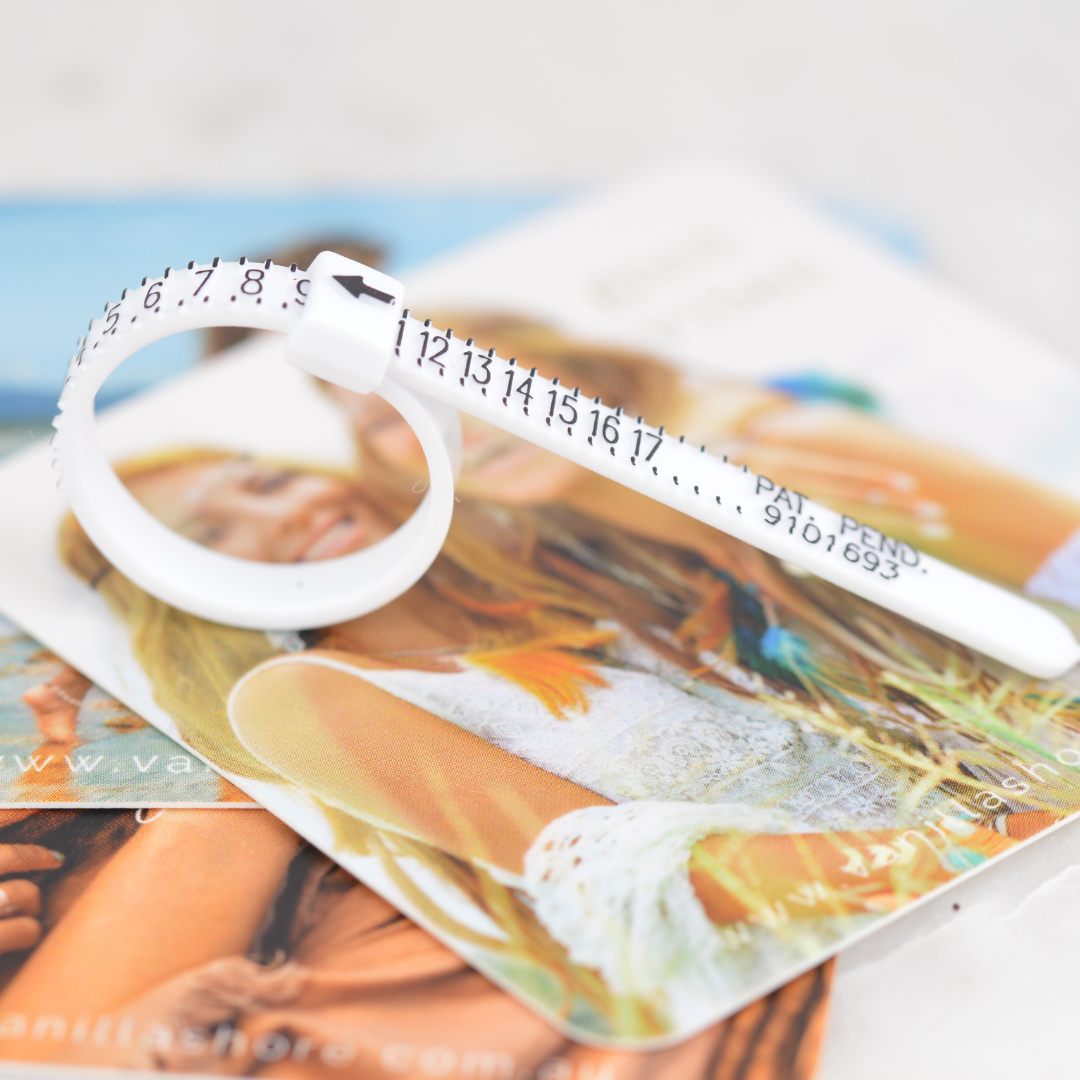 Free Adjustable Ring Sizer