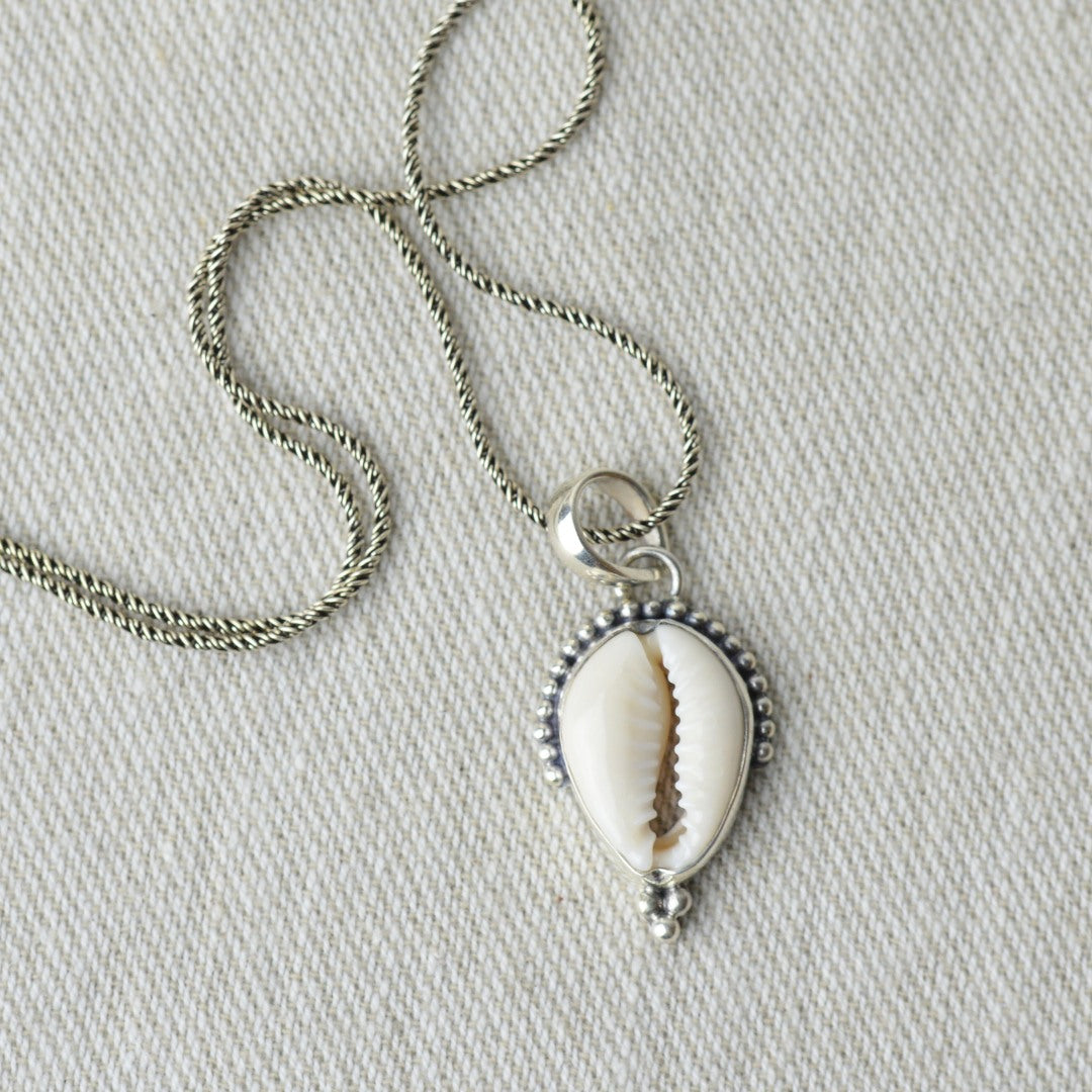 Necklaces - Gypsy Soul Cowrie Necklace