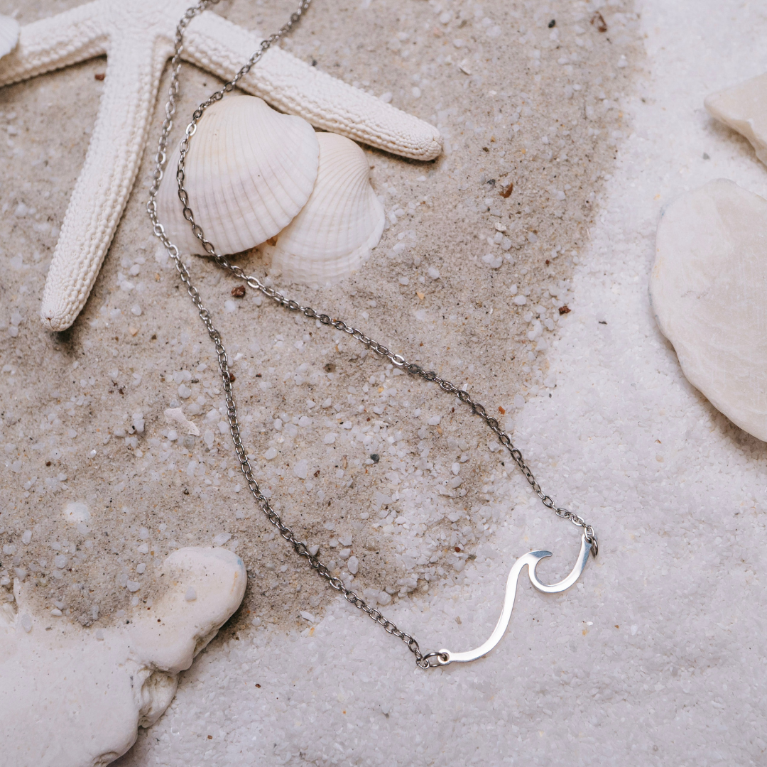 Necklaces - Silver Wave Necklace