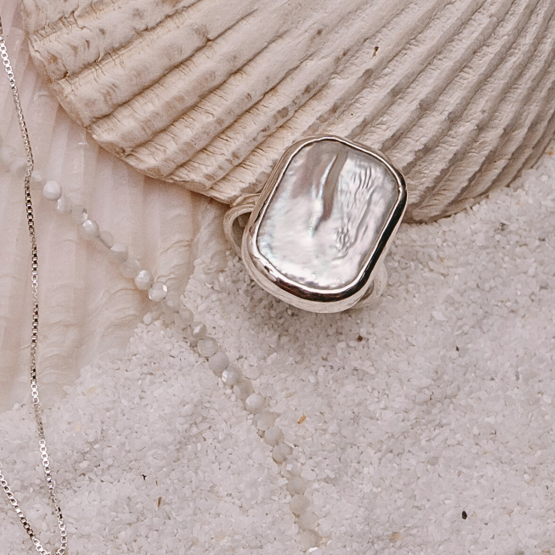 Nomad Pearl Ring