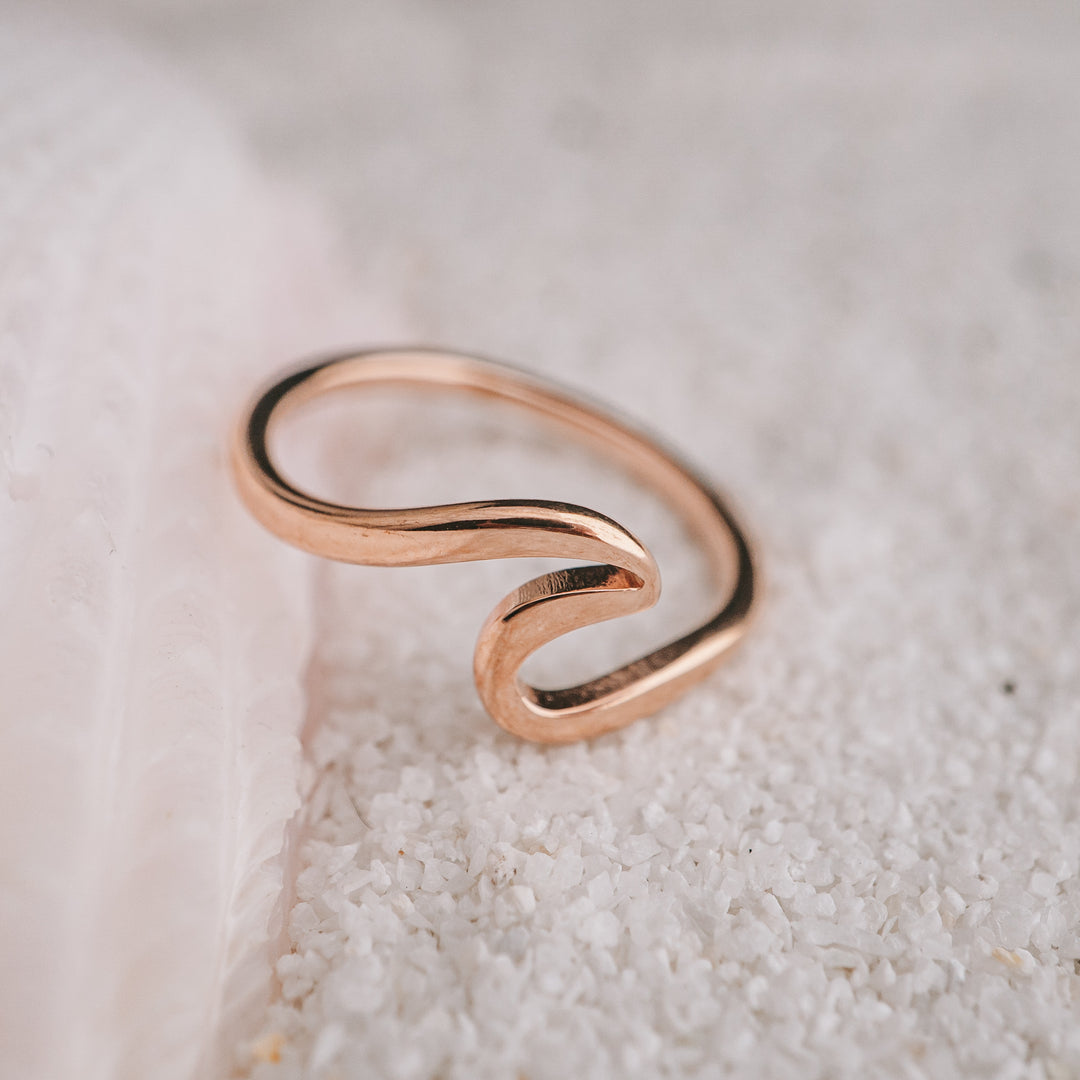 Rings - Waterproof Rose Gold Wave Ring