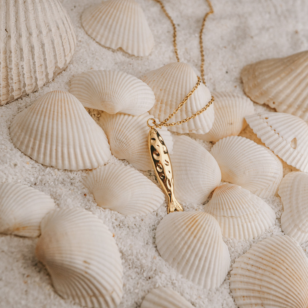 Necklaces - Gold Fish Necklace