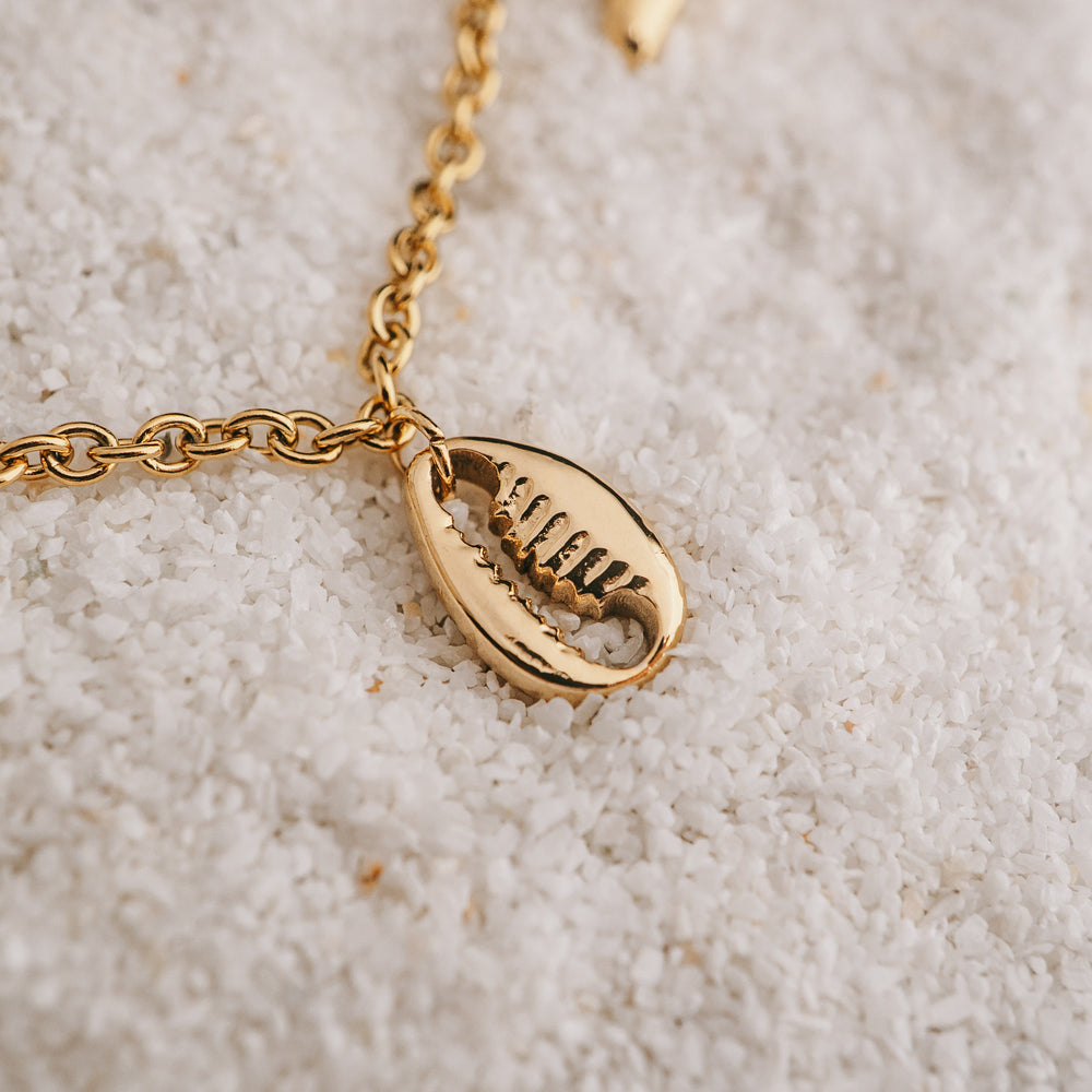 Necklaces -  Waterproof Gold Cowrie Necklace 